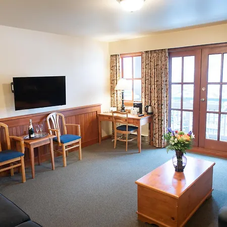 Painter'S Lodge, Trademark Collection By Wyndham Campbell River Room photo
