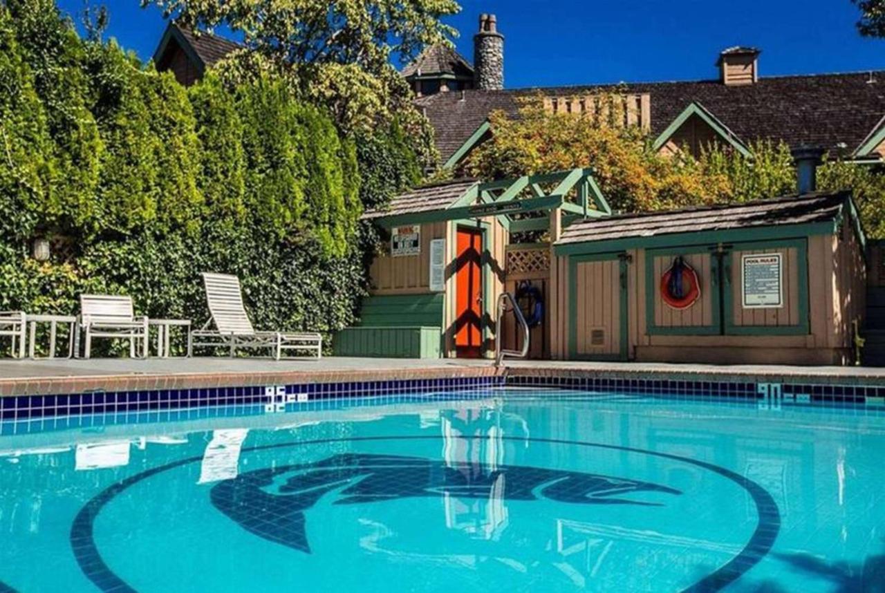 Painter's Lodge, Trademark Collection By Wyndham 3* Campbell River